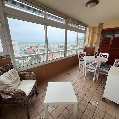 Bajondillo Sun Apartment