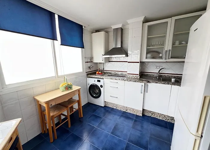 Apartman Bajondillo Sun *